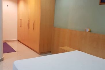 Taman Pinggiran Putra