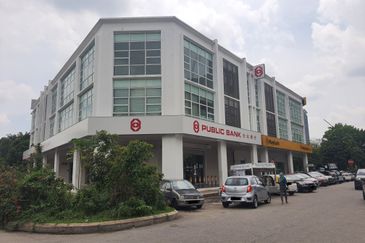 Pusat Bandar Putra Permai