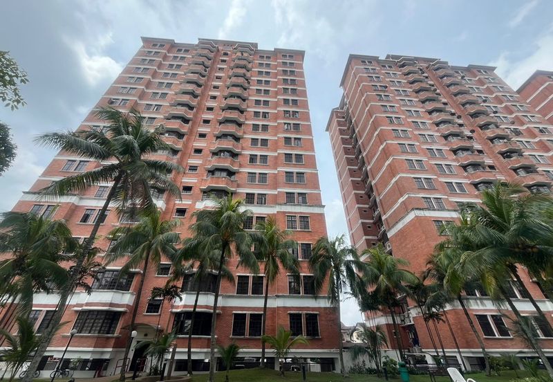 Putra Indah Condominium