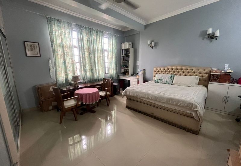 Putra Indah Condominium