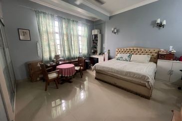 Putra Indah Condominium