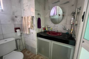 Putra Indah Condominium