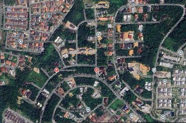 Jalan Equine, Taman Equine