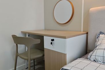 Meta Residence @ Meta City