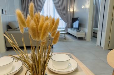 Meta Residence @ Meta City