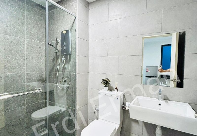 Meta Residence @ Meta City