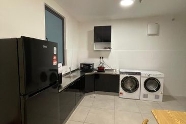 Meta Residence @ Meta City