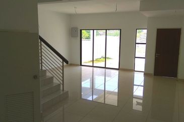 Averia @ Abadi Heights