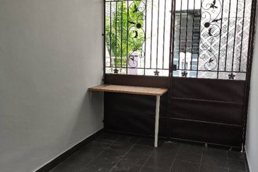 Jalan SP 10 @ Bandar Saujana Putra