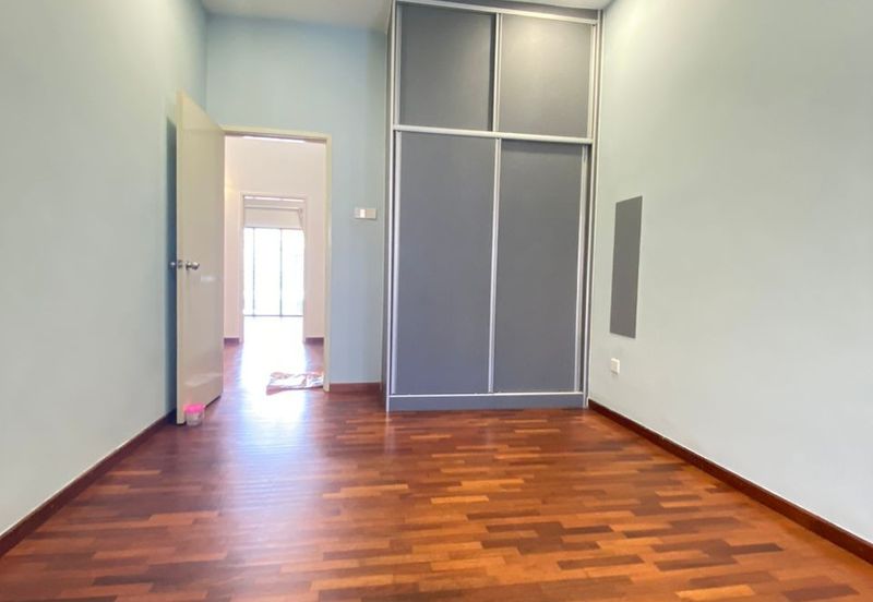 Averia @ Abadi Heights