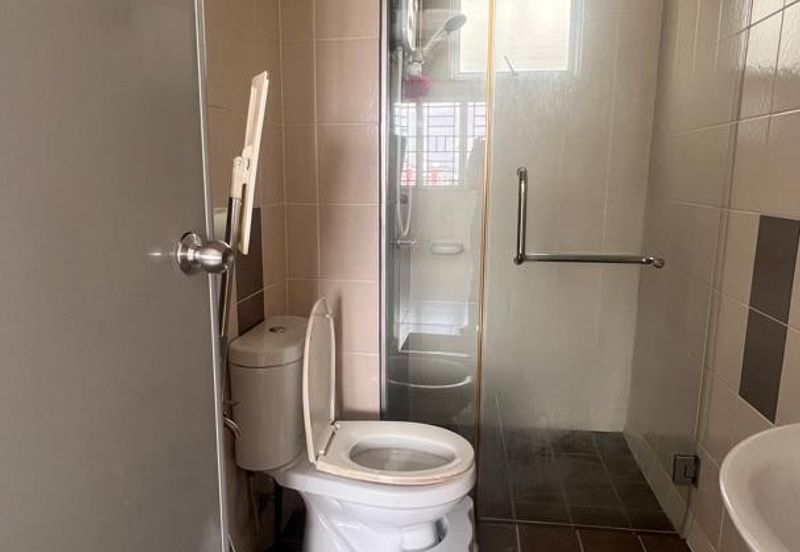 Pangsapuri Seri Baiduri Apartment @ Setia Alam Shah Alam for sale