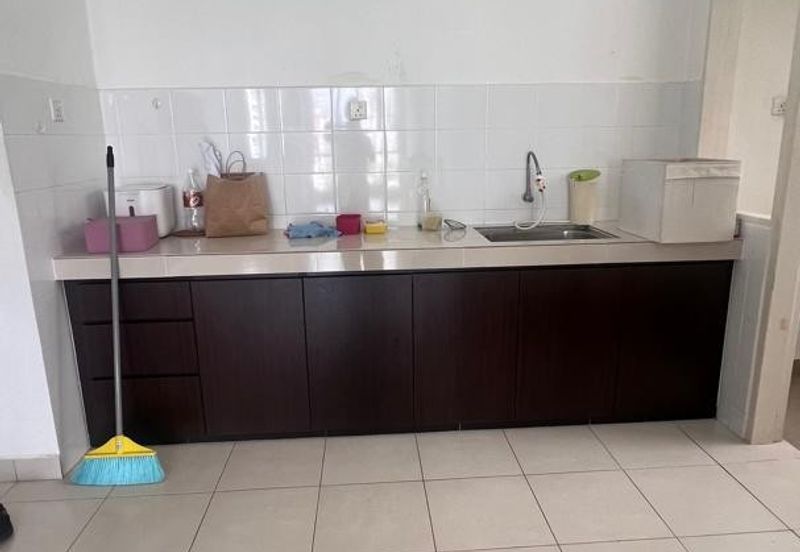 Pangsapuri Seri Baiduri Apartment @ Setia Alam Shah Alam for sale