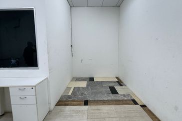 Prima Biz Hub, Taman Tasik Prima