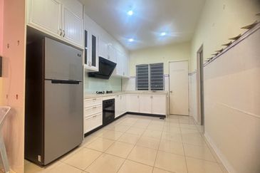 Town Villa, Taman Tasik Puchong