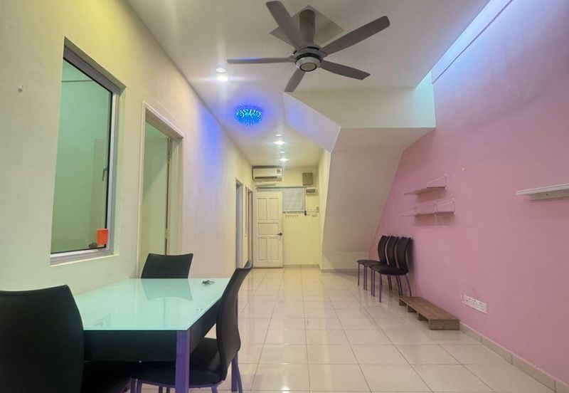 Town Villa, Taman Tasik Puchong