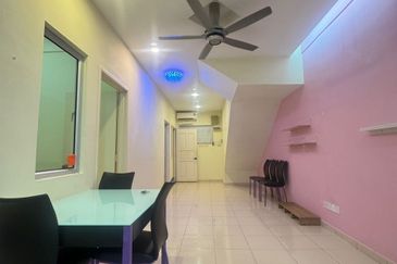 Town Villa, Taman Tasik Puchong