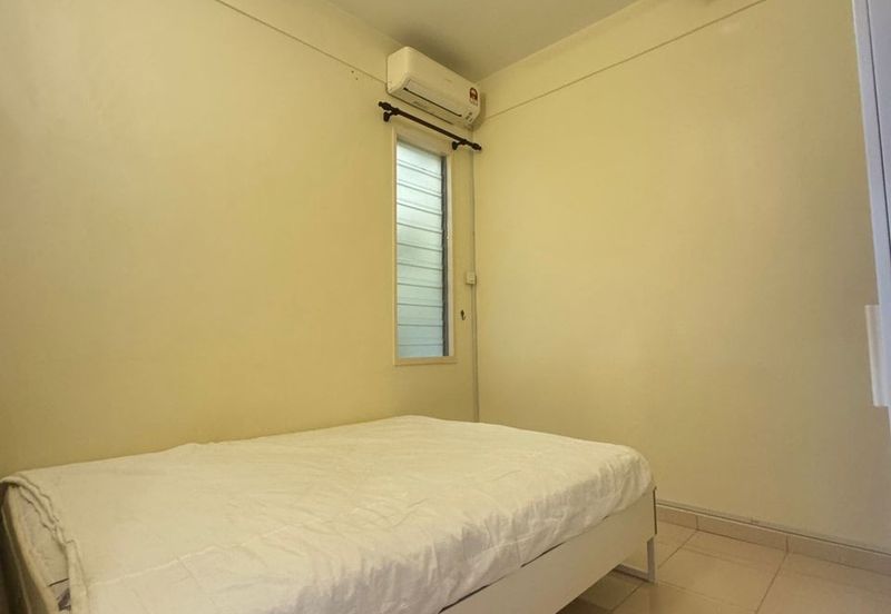 Town Villa, Taman Tasik Puchong