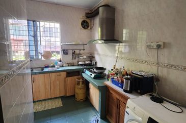 2 sty bandar puteri 7 for sale,puchong bandar puteri, puchong jaya