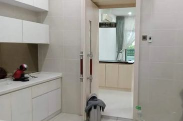 Akira @ 16 Sierra (Sierra 9)