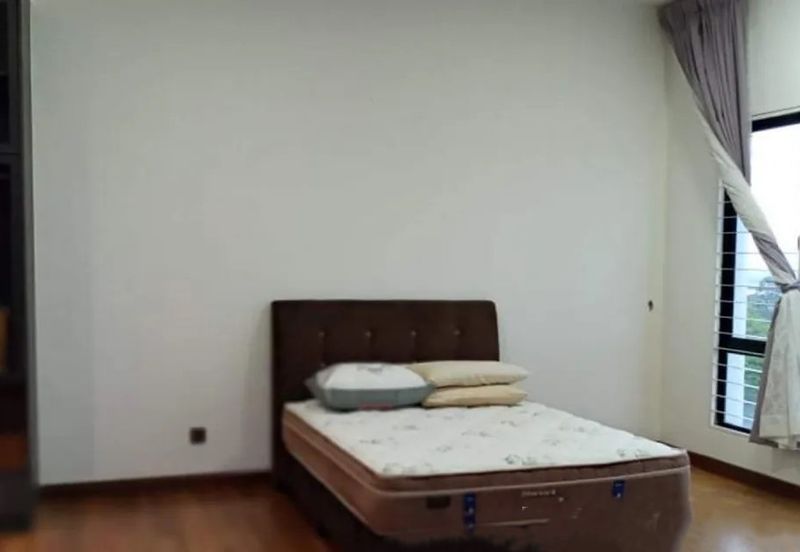 Akira @ 16 Sierra (Sierra 9)