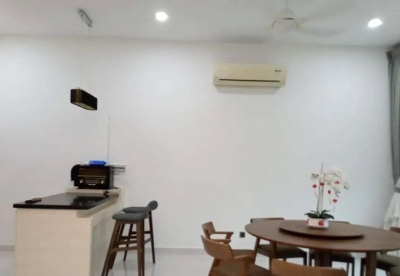 Akira @ 16 Sierra (Sierra 9)