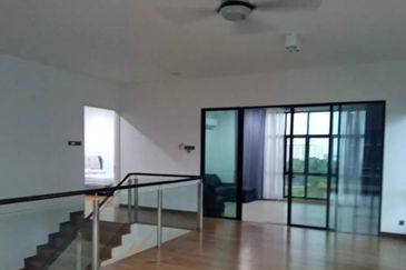 Akira @ 16 Sierra (Sierra 9)