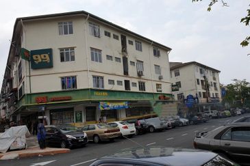 Saujana Puchong SP 3 Shop Apartment