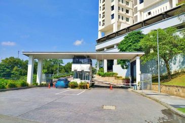 Andana Condominium @ D'Alpinia