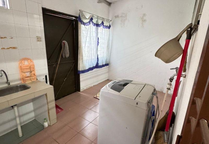 Taman Saujana Puchong