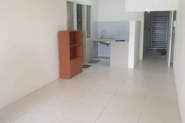 Calisa M @ Calisa Residences