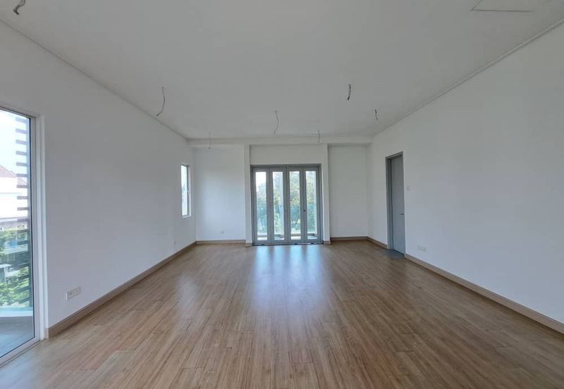 USJ Avenue @ USJ Heights