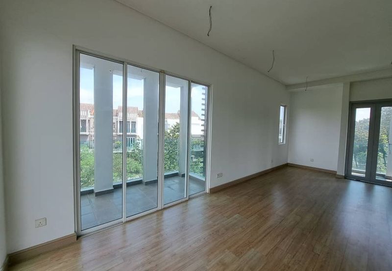 USJ Avenue @ USJ Heights