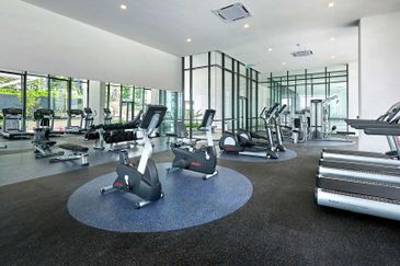 Pandora @ Tropicana Metropark