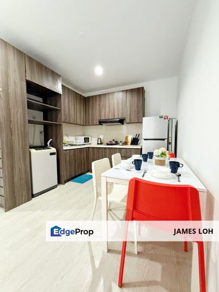 The Square, One City - 2+1 Room Unit for Sale, Selangor, Subang Jaya