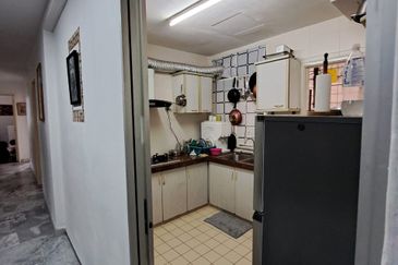 Subang Perdana Goodyear Court 8