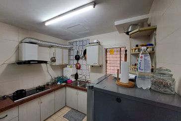 Subang Perdana Goodyear Court 8