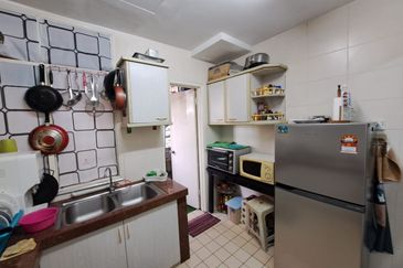 Subang Perdana Goodyear Court 8