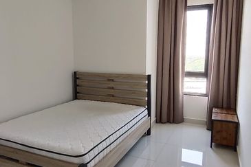 Pandora @ Tropicana Metropark