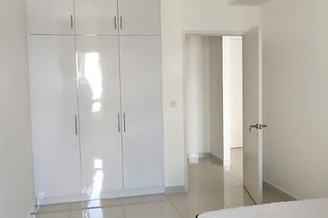 Pandora @ Tropicana Metropark