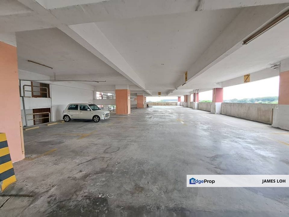 Subang Jaya - 7 Storey Carpark for Sale, Selangor, Subang Jaya