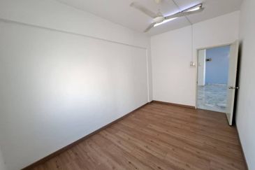 Subang Perdana Goodyear Court 8