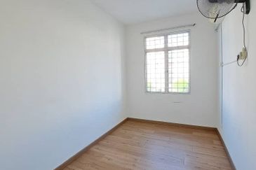 Subang Perdana Goodyear Court 8