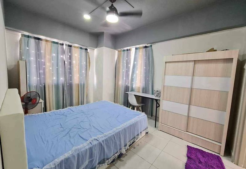 Main Place Residence