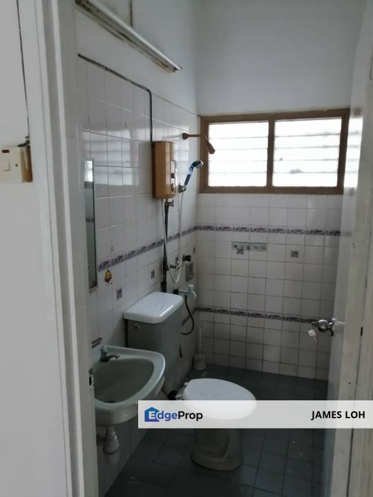 USJ 3 - 1.5 Storey Terrace for Rent, Selangor, Subang Jaya