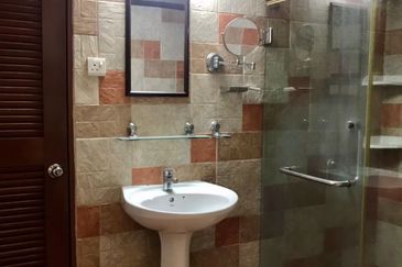 Subang Perdana Goodyear Court 10