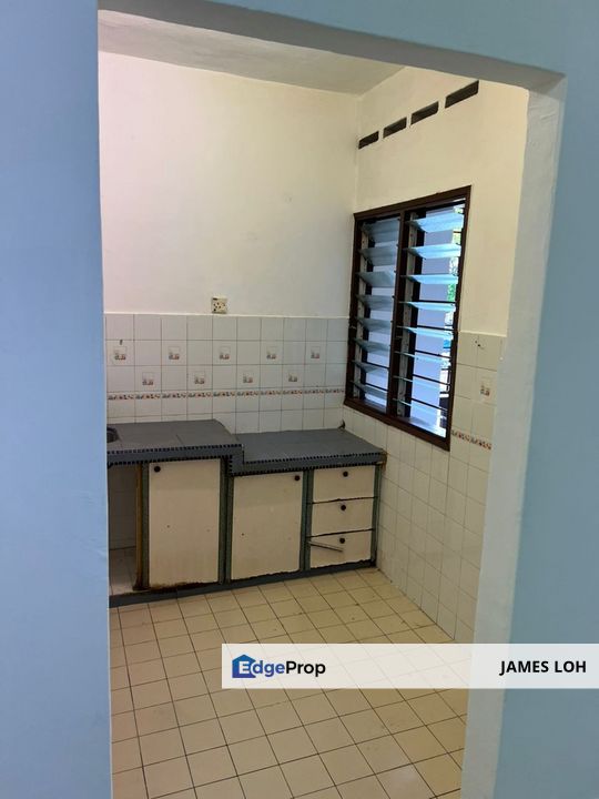 Goodyear Court 6 - Low Floor for Sale, Selangor, USJ