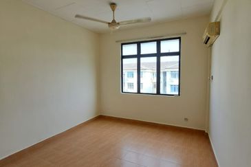 Subang Perdana Goodyear Court 7