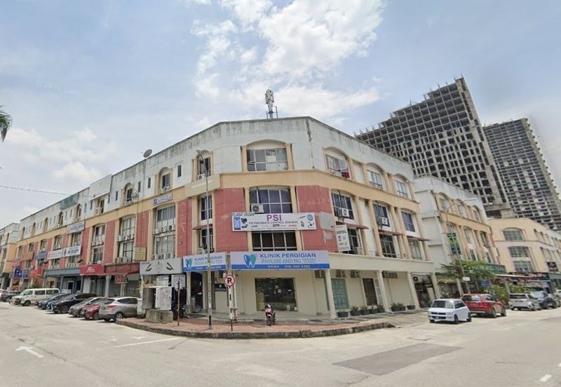 Regalia Business Centre, USJ 1