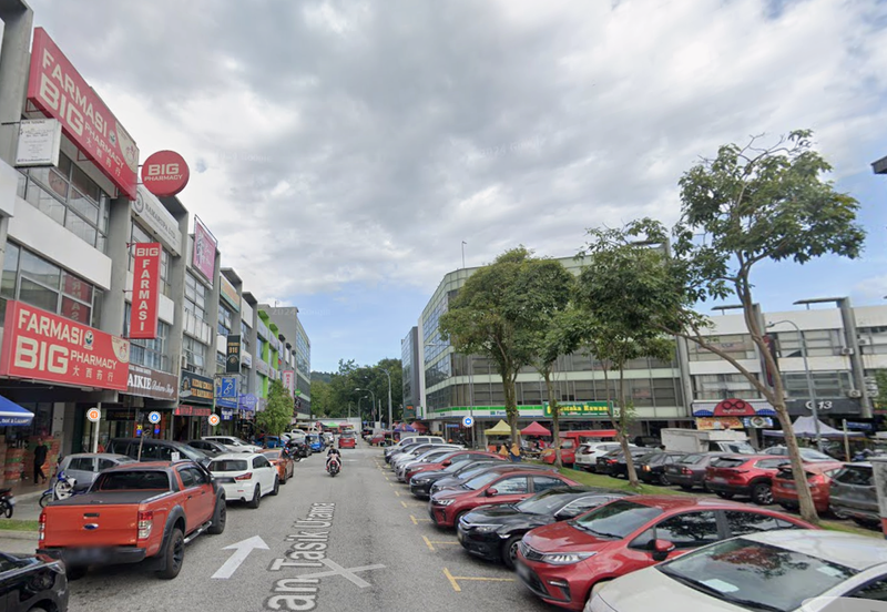 Medan Niaga Tasik Damai