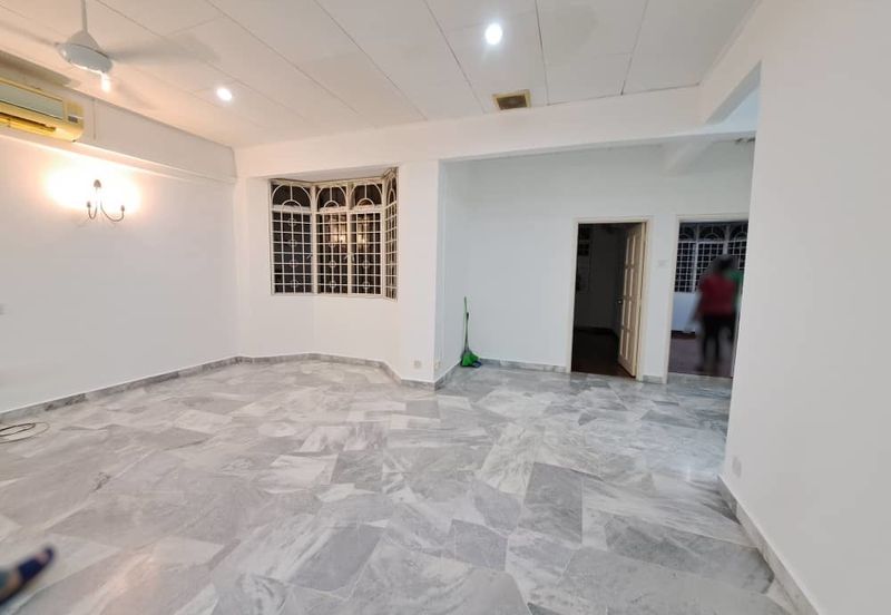 Subang Perdana Goodyear Court 10